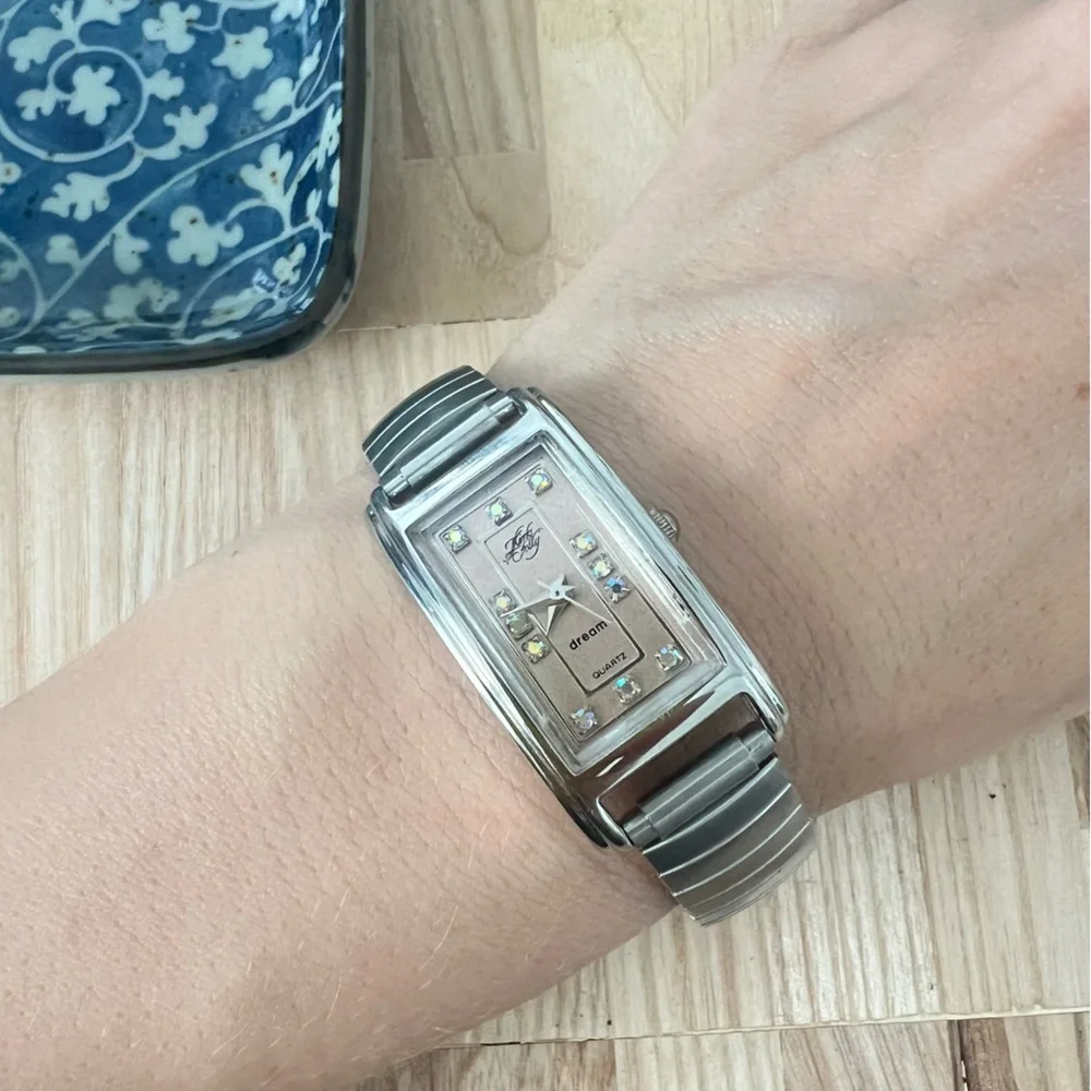 Vintage 80s KIRK'S FOLLY ladies curvex Dream Watch NEW BATTERY